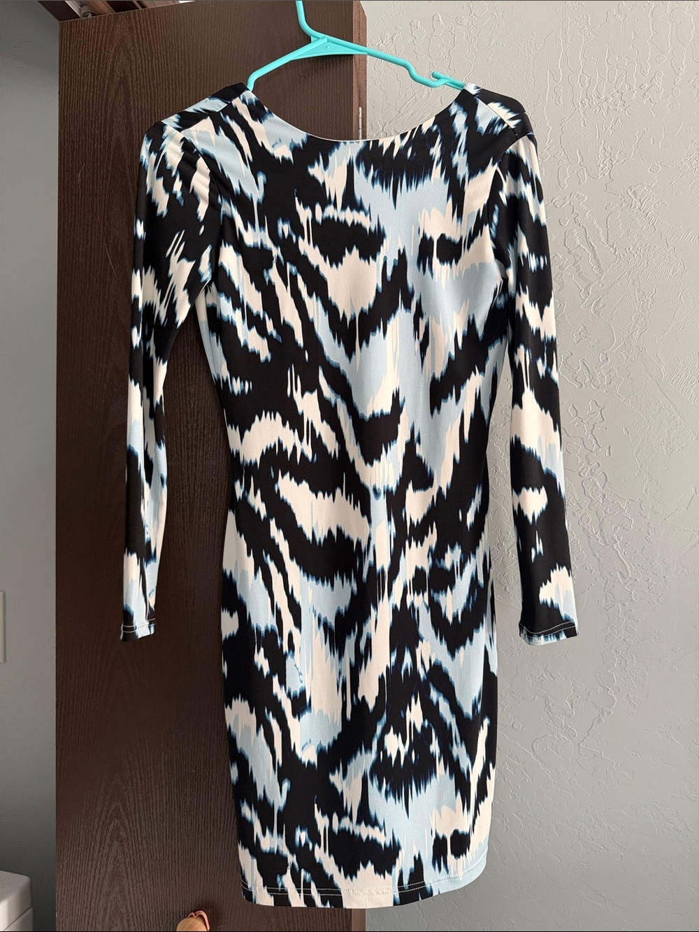 Jennifer Lopez Abstract Print Long Sleeve Dress